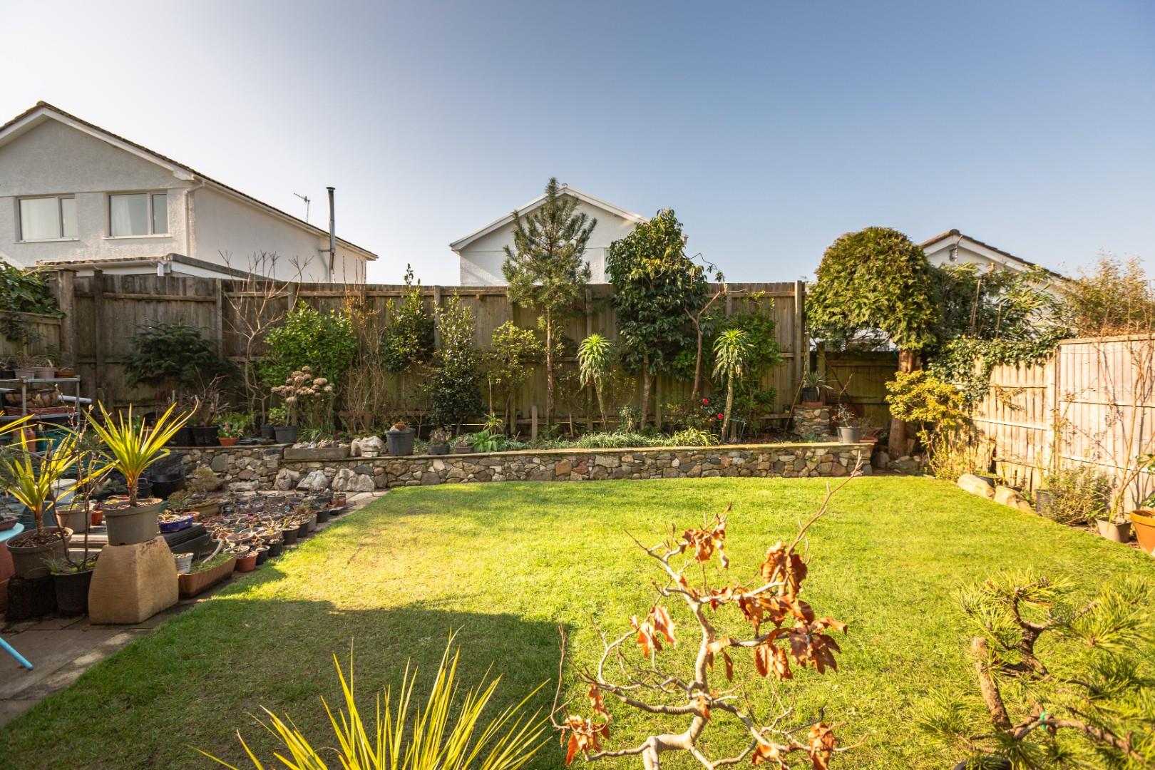 Pennard Drive, Southgate, Swansea, SA3 2DP